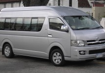 Cho thuê xe Toyota Hiace 16 chỗ tại tphcm